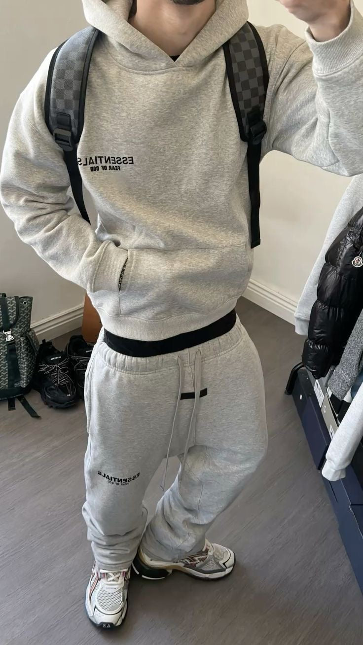 ESSENTIALS I TRACKSUIT