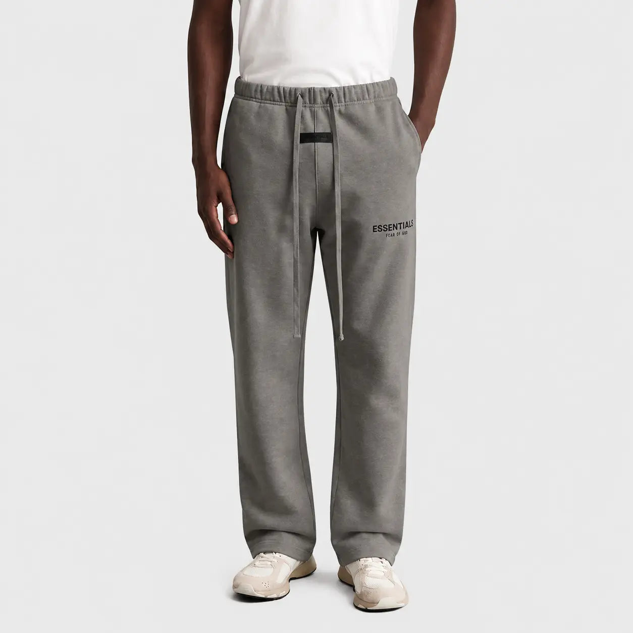 Fear of God EssentiaIs Relaxed Sweatpants Stretch Limo